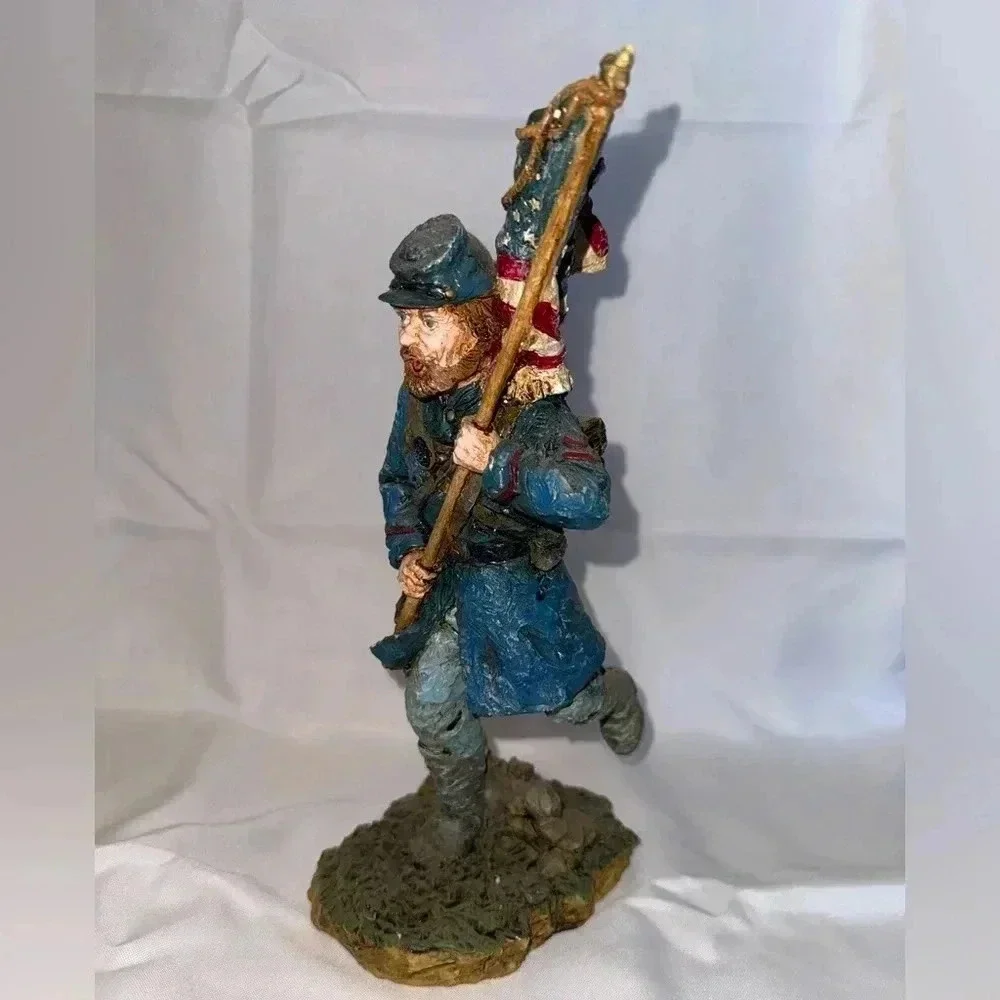 RARE American Civil War American With Flag Large Resin Figurine 12” by PPL 1995